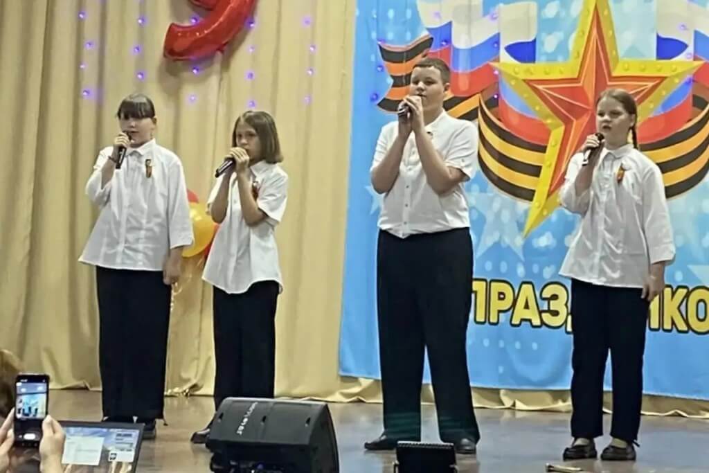 Moiseev0820262.jpg Moiseev0820262.jpg