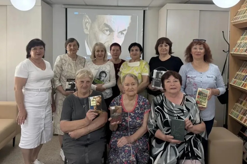 Bibl140803.jpg Bibl140803.jpg